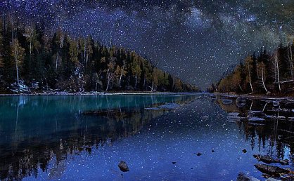 根据宪法和法律的规定，下列关于2019年我国第九次特赦的说法，哪些选项是正确的（        ）？