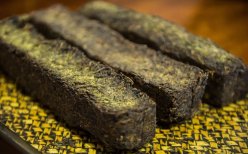 墨茶的离世、郑爽的代孕及制度纠错