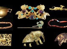 王某育有二子,因王某行动不便,王某长子王大拿着王某的遗嘱去公证处办理王某的遗产公证:仅由其长子王大一人所继承,公证员李某为其公证。此后,王某次子王二认为公证书与事实完全不符,向公证处提出复查申请。根据公证救济制度,以下选项正确的是()。