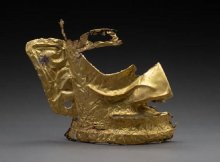 甲公司的一名金牌销售人员出国培训造成人手短缺，销售压力巨大。甲公司决定请求乙公司派遣一名员工协助分担销售工作。乙公司派遣小李到甲公司工作，但乙公司没有为小李缴纳工作保险费，小李在一次接客户的途中发生交通事故。下列有关说法正确的是（    ）。