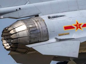 根据《首次公开发行股票并在创业板上市管理办法》的规定,下列关于首次公开发行股票并在创业板上市的监督管理和法律责任的说法中,正确的是(       )?