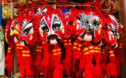 下列各项中,不属于借款费用的是()。