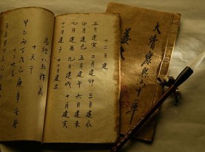 根据相关规定，下列关于深交所主板上市公司董事会专门委员会的说法中，错误的是（           ）。